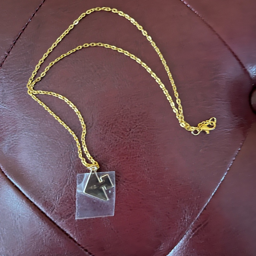 Prada GWP charm - Picture 2 of 3